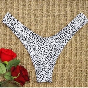 ZAFUL (S) Leopard Thong High Rise Bikini Bottoms